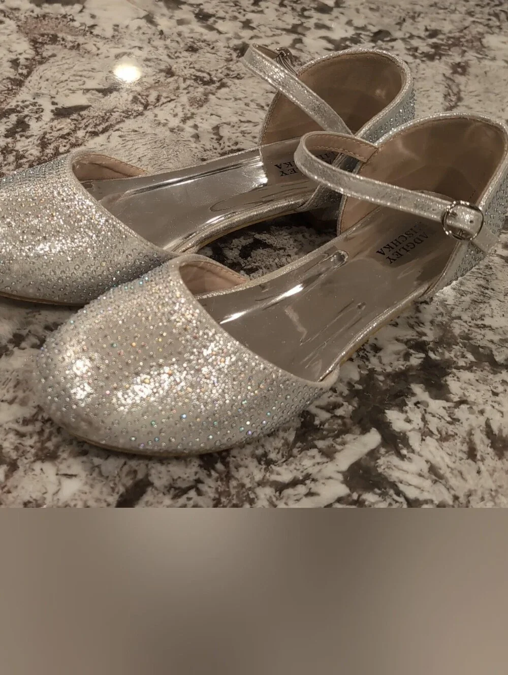 GUC Badgley Mishka Sparkling Silver Girls' Dress Shoes with Ankle Strap Size 5